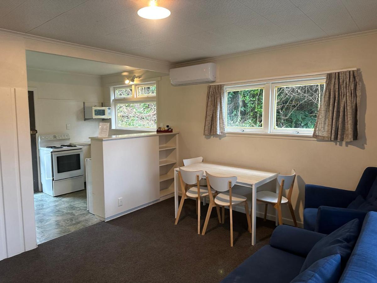 Touchwood Motor Inn & Inner City Camping Ground Auckland Exterior photo
